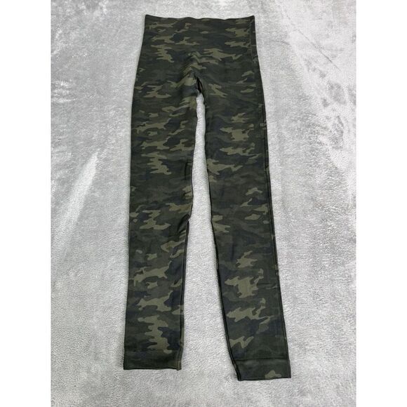 Spanx Look At Me Now Leggings Women's Size Small Green Camo - Picture 1 of 7